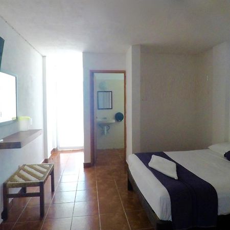 Hotel Mayflower Puerto Escondido (Oaxaca) Ngoại thất bức ảnh