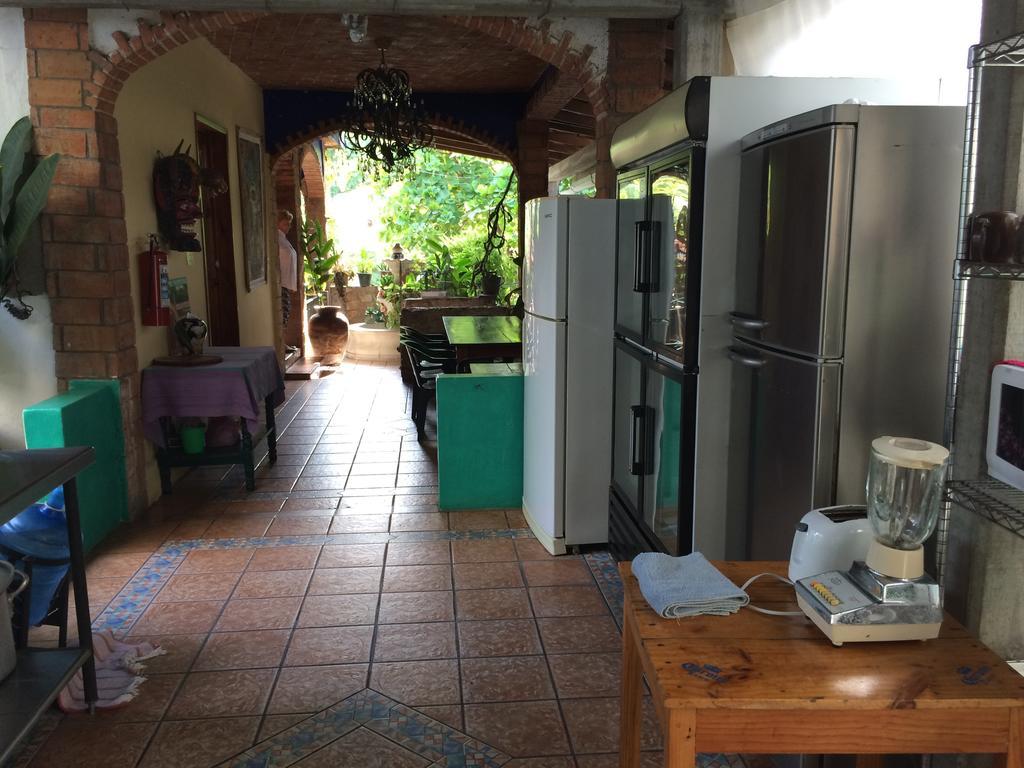 Hotel Mayflower Puerto Escondido (Oaxaca) Ngoại thất bức ảnh