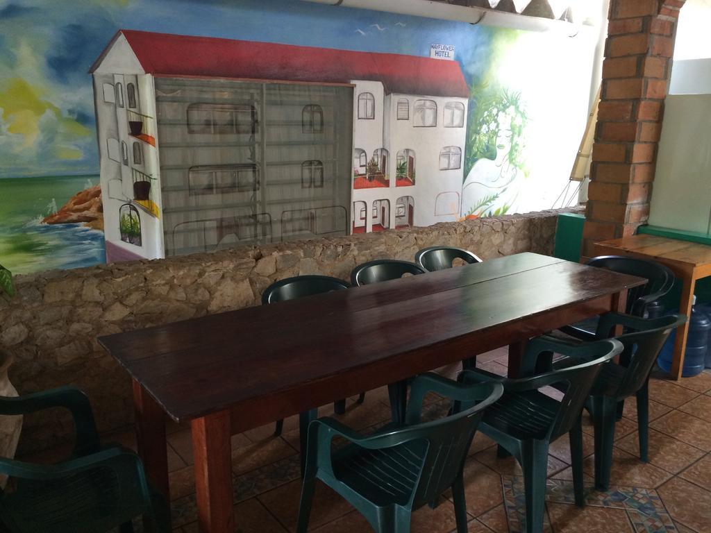 Hotel Mayflower Puerto Escondido (Oaxaca) Ngoại thất bức ảnh