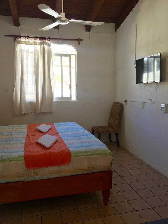 Hotel Mayflower Puerto Escondido (Oaxaca) Ngoại thất bức ảnh